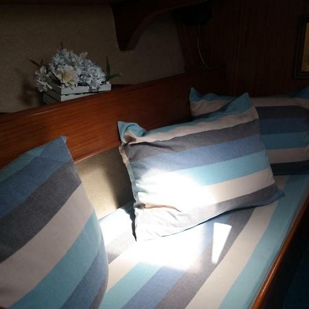 Yacht Suite Marina Di Grosseto Exterior photo